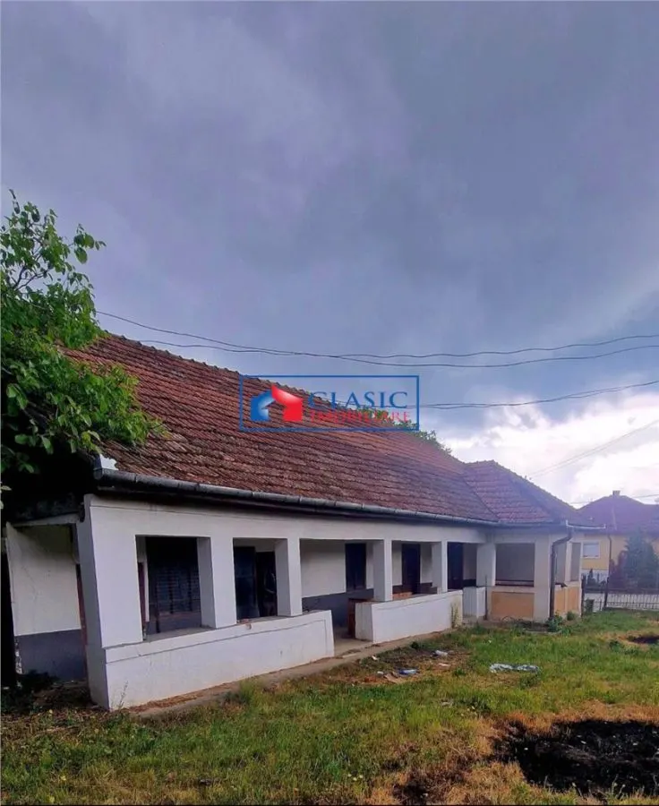 Vanzare casa individuala 4 camere in Aghiresu cu teren de 1355 mp, jud Cluj - foto 1