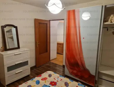 Apartament 2 camere, decomandat - zona Racadau - foto 2