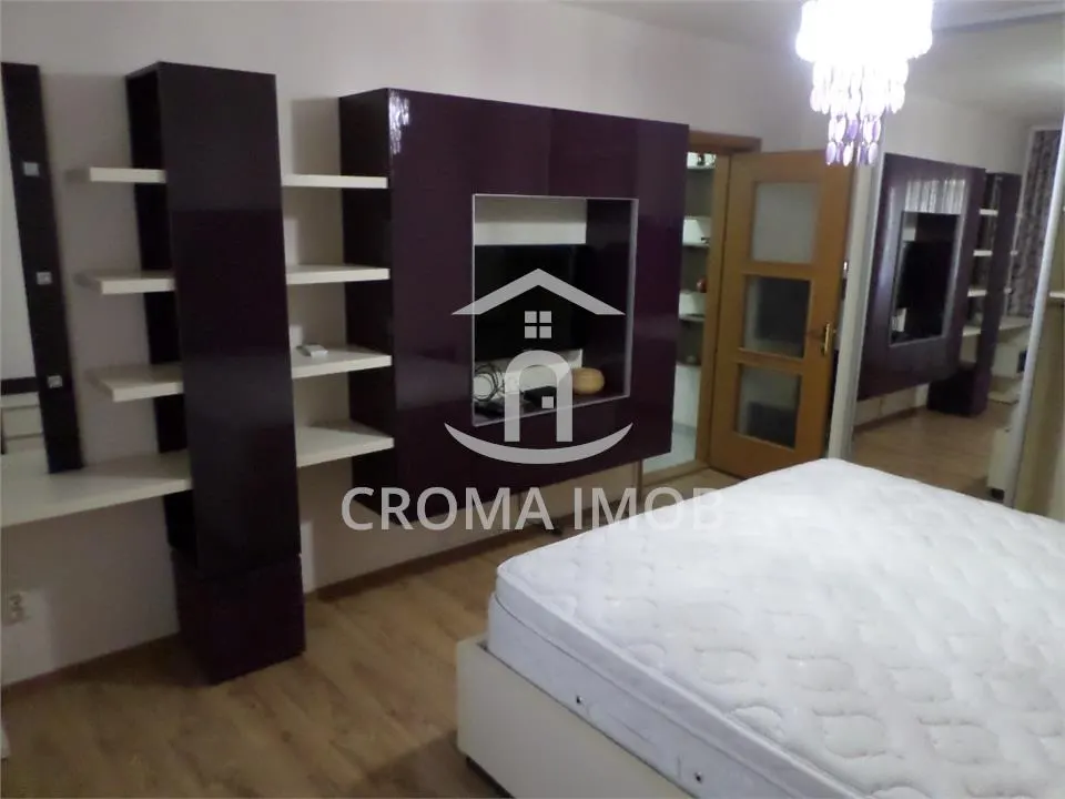 Inchiriere apartament 3 camere in Ploiestii zona Republicii - foto 3