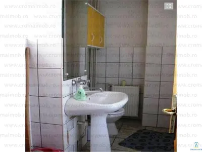 De inchiriat Apartament 3 camere Ploiesti, zona Mihai Viteazul - foto 7