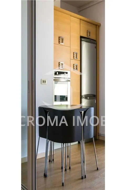 Cromaimob - Inchiriere apartament 3 camere, in Ploiesti, lux, zona Ultracentral - foto 14