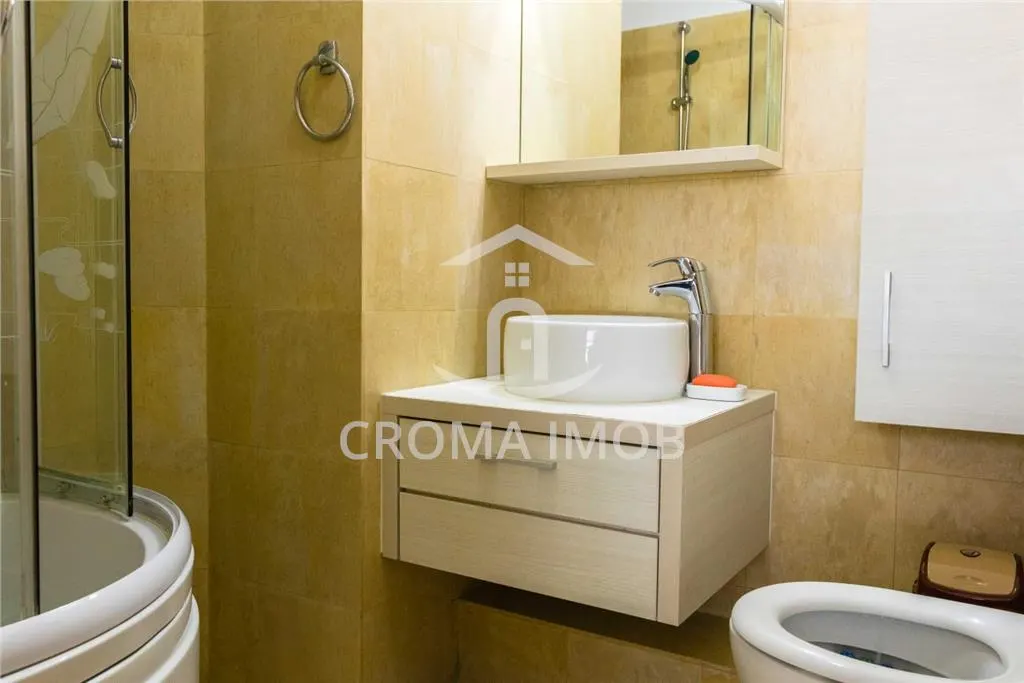 Cromaimob - Inchiriere apartament 3 camere, in Ploiesti, lux, zona Ultracentral - foto 9