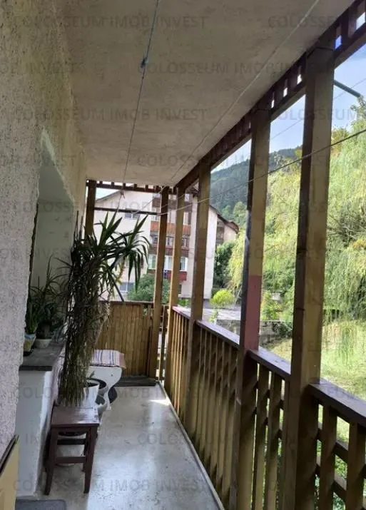 Apartament 3 camere, decomandat - zona Racadau - foto 6