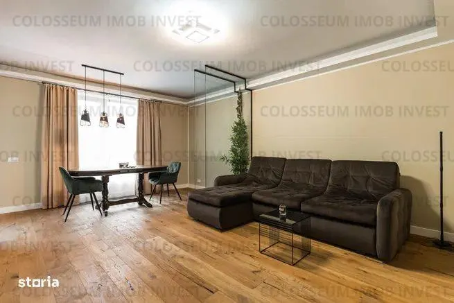 Apartament cu 3 camere, decomandat - zona Poiana Brasov - foto 1