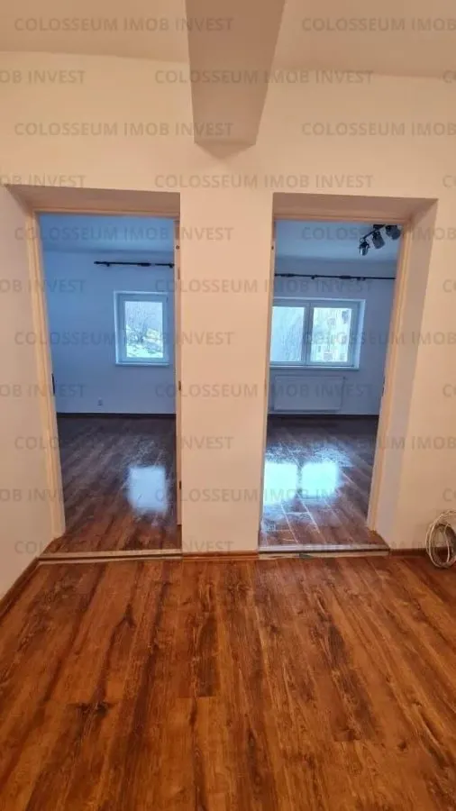 Apartament cu 2 camere, decomandat - zona Racadau - foto 4