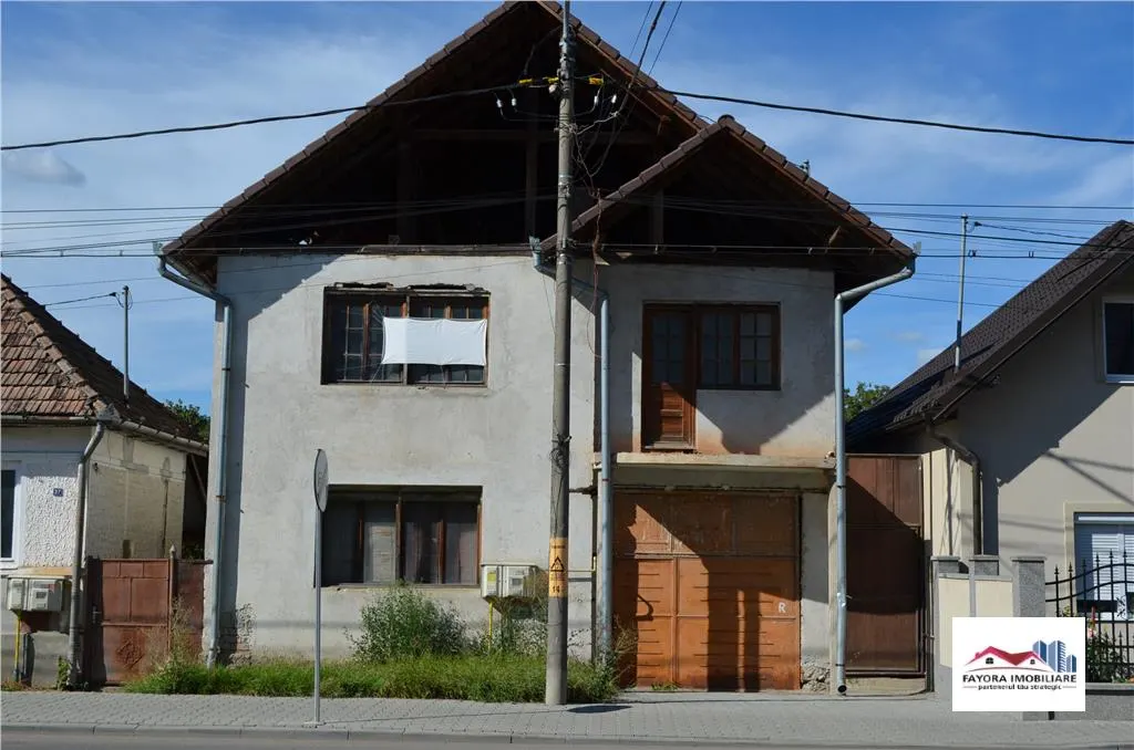 Casa/Spatiu Comercial sau pentru Birouri de Vanzare Zona Tarnaveni - foto 1
