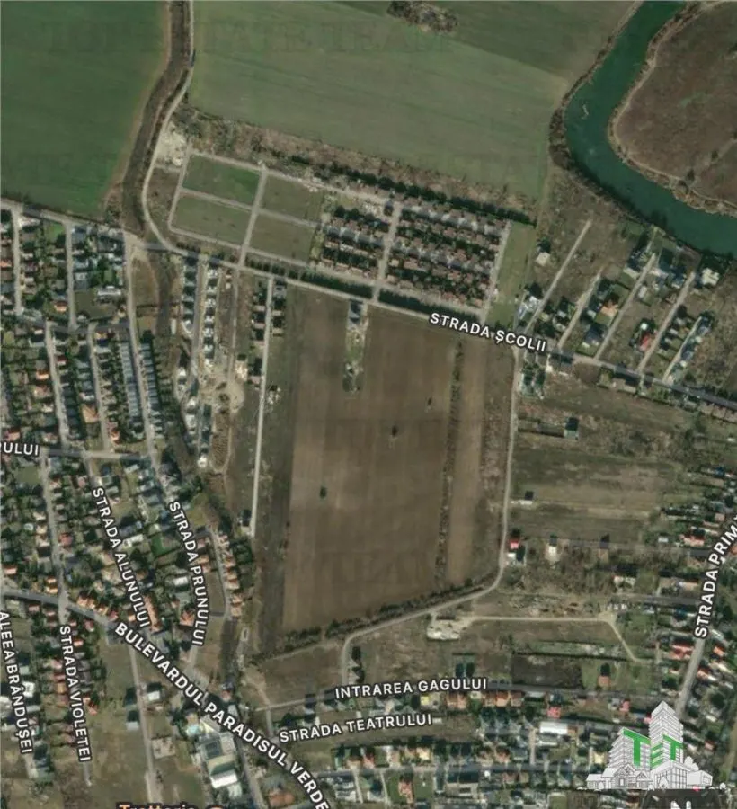 Teren intravilan 2447 mp langa Paradisul Verde | Deschidere 54 ml | 115 euro/mp - foto 1