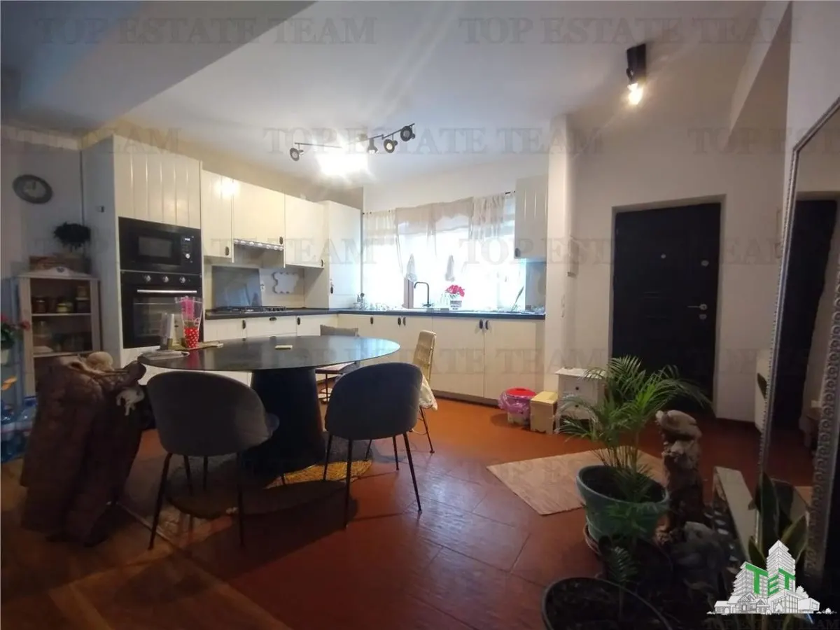 Casa cu gradina individuala in mijlocul naturii, cartier rezidential Green City, comuna 1 Decembrie - foto 2