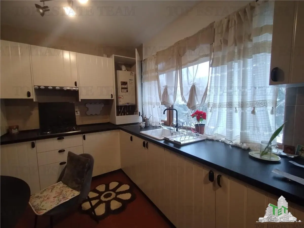 Casa cu gradina individuala in mijlocul naturii, cartier rezidential Green City, comuna 1 Decembrie - foto 3