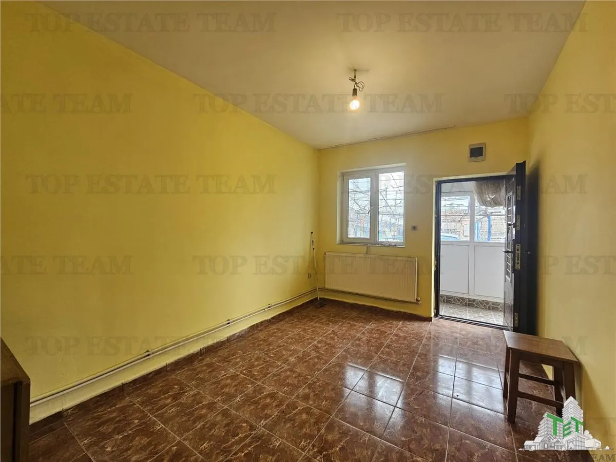 Casa 4 camere plus anexe zona gara Medgidia, Constanta - foto 6