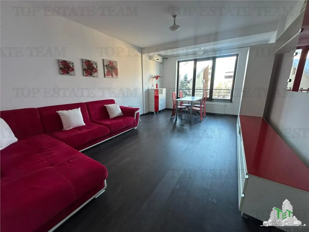 Apartament 3 camere cu loc de parcare, scoala nr 179 in zona Damaroaia - foto 1
