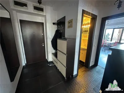 Apartament 3 camere cu loc de parcare, scoala nr 179 in zona Damaroaia - foto 8