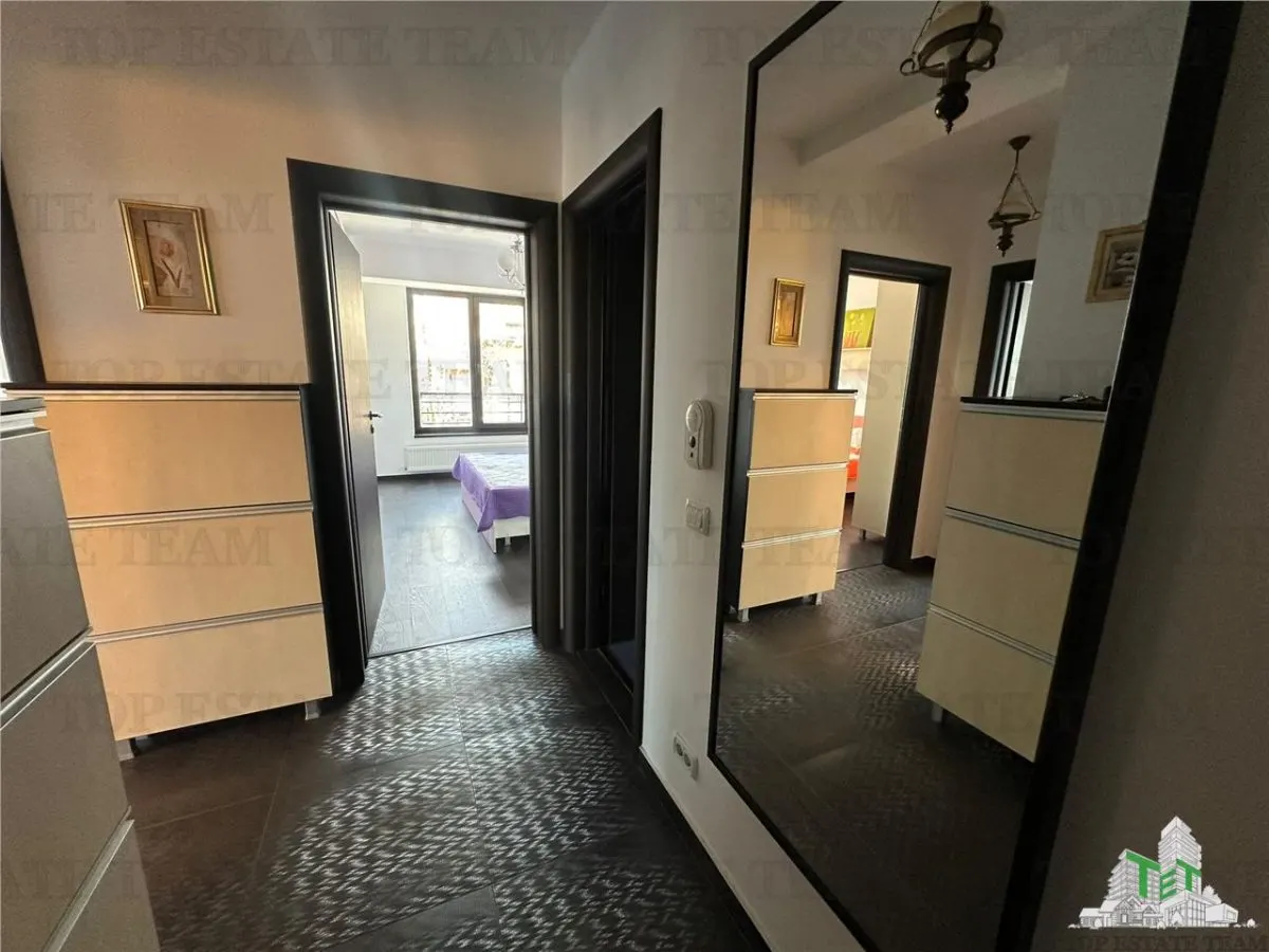 Apartament 3 camere cu loc de parcare, scoala nr 179 in zona Damaroaia - foto 9
