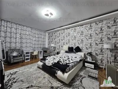 Casa spatioasa si versatila de vanzare in Eforie Nord - ideala pentru locuinta + afacere! - foto 15
