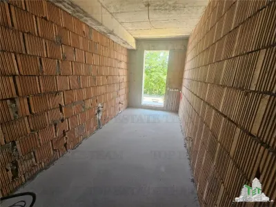 Garsoniera spatioasa bloc nou in Prel.Ghencea-Bucuresti - foto 3