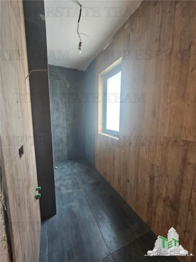Vila lux 5 camere in Prel. Ghencea-Bragadiru - foto 7