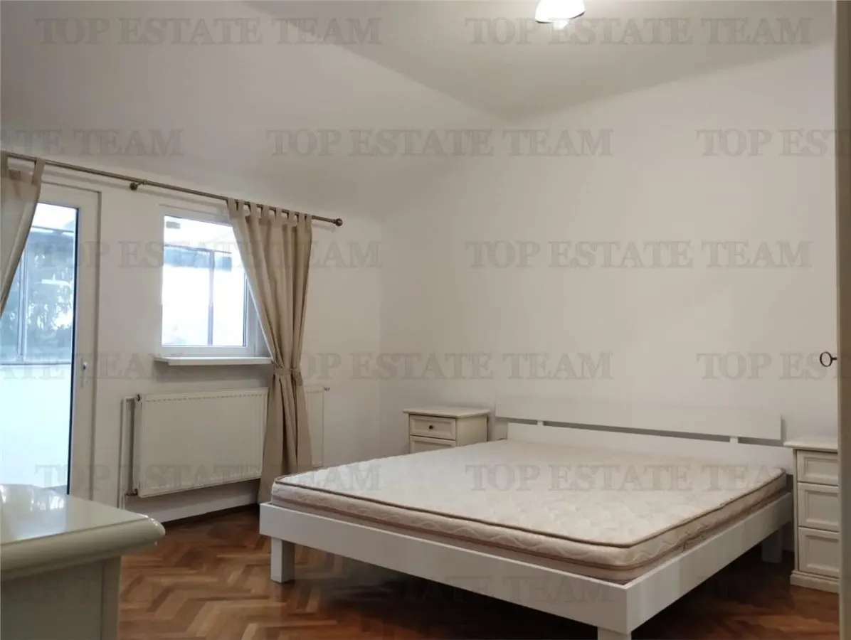 Apartament 3 camere de inchiriat in vila  ,cochet, nou renovat , balcon,  curte interioara . Foisorul de Foc - foto 4