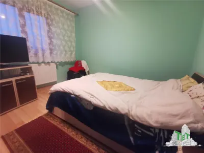Vila 5 camere regie proprie cu gradina/garaj in Bacu (Joita) - foto 13
