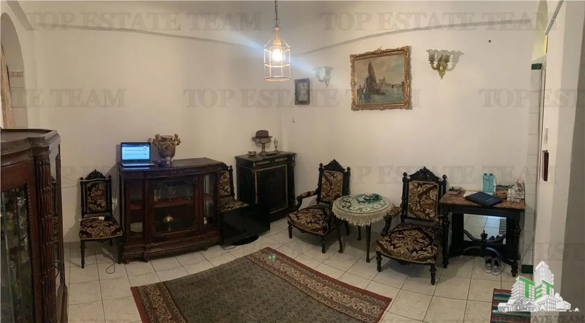 Apartament 4 camere zona Universitate - foto 1