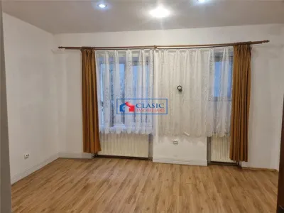 Vanzare apartament 3 camere in vila cu acces la gradina Centru zona Astoria, Cluj-Napoca - Cluj-Napoca