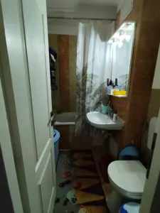 Apartament 3 camere decomandat  etaj intermediar  zona Gemenii - foto 7