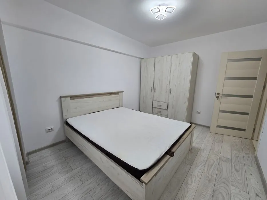 2 CAM BUCIUM INTABULAT MOBILAT UTILAT - foto 1