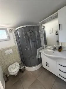 LIPOVEI - SPATIU DE BIROURI - CENTRALA GAZ - SPATIU DEPOZITARE - AER CONDITIONAT IN FIECARE INCAPERE - foto 5
