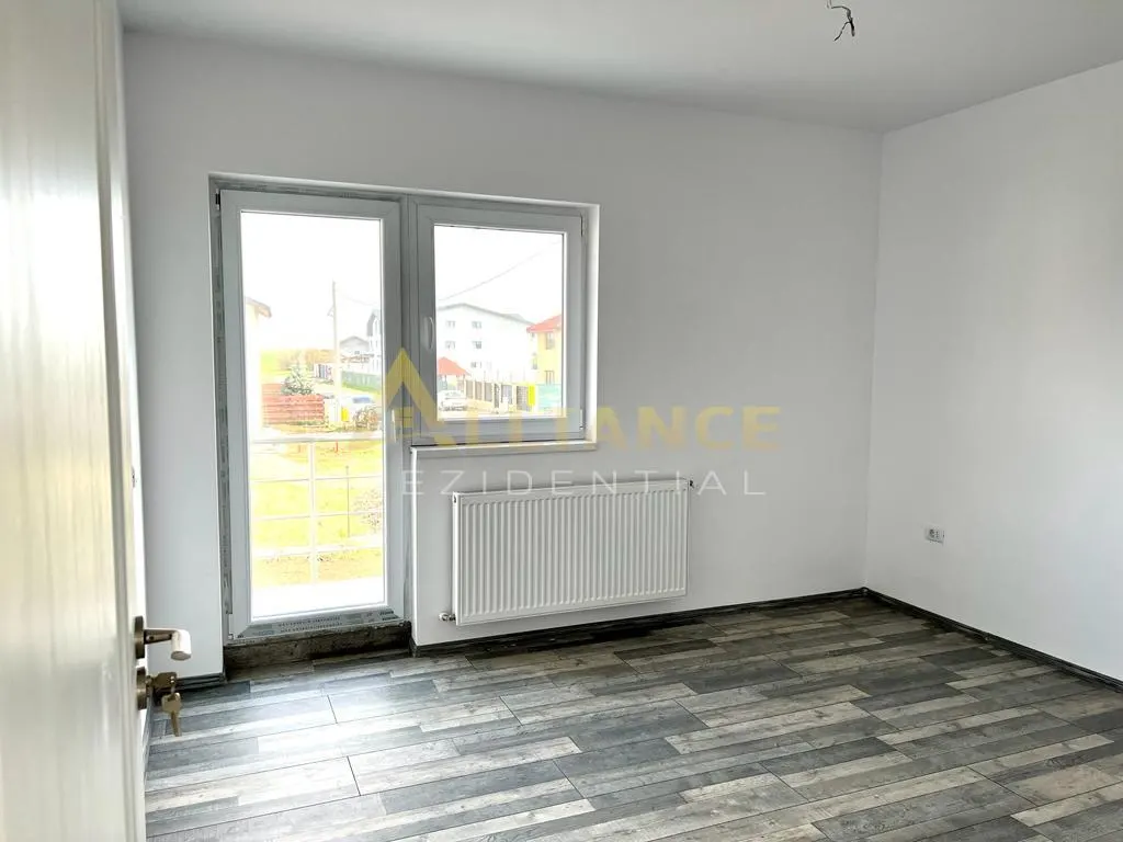 Casa individuala - P+1E+POD - 5 camere - 2 bai - 468 teren - foto 11