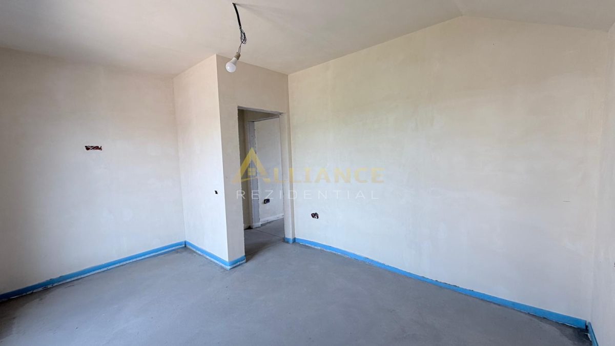 Casa Individuala - 5 camere - 2 bai - 259mp teren - foto 12