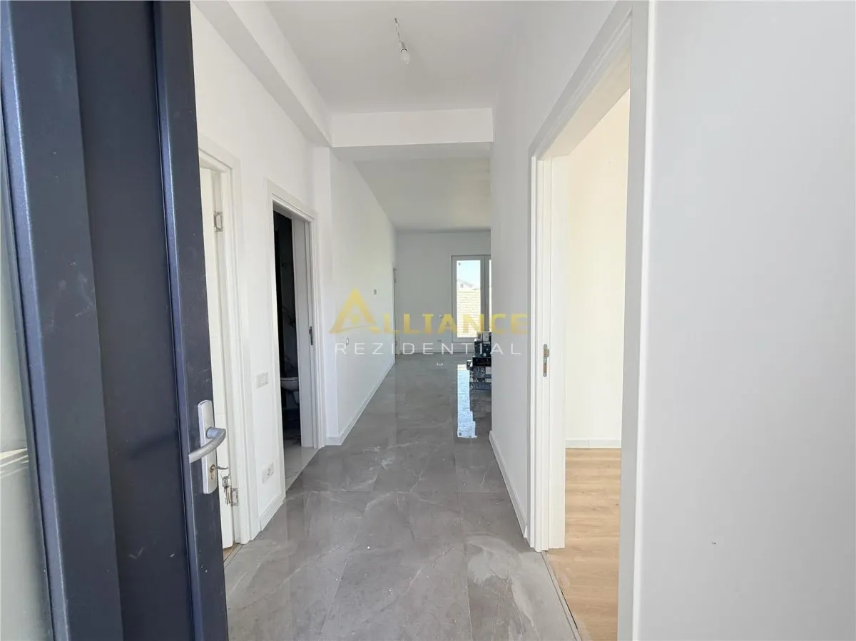 Casa individuala - 4 camere - 108 mp utili - Miorita - foto 4