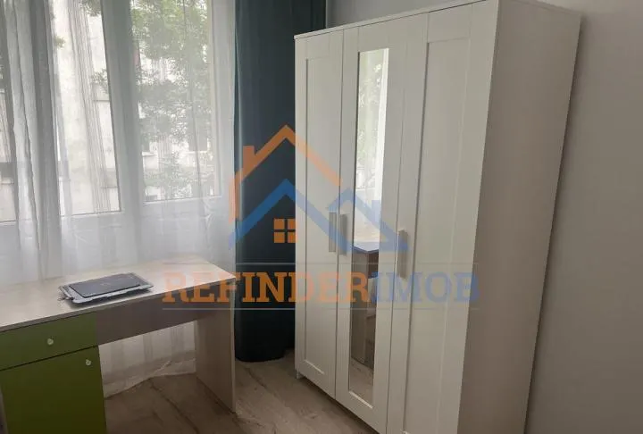 Apartament de vanzare cu 3 camere, zona Titan - Policlinica Titan - foto 4