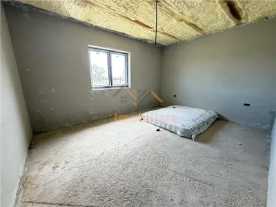 CASA PLAN PARTER | TEREN 800 MP | ACEES AUTO | ZONA OSORHEI | ORADEA - foto 11