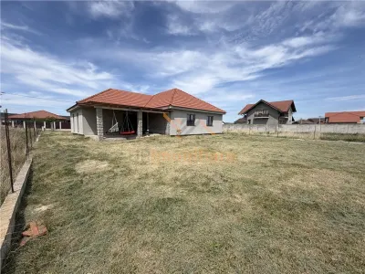 CASA PLAN PARTER | TEREN 800 MP | ACEES AUTO | ZONA OSORHEI | ORADEA - foto 5