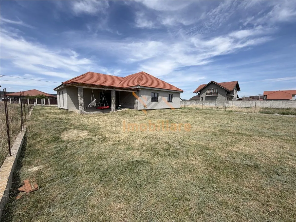CASA PLAN PARTER | TEREN 800 MP | ACEES AUTO | ZONA OSORHEI | ORADEA - foto 5