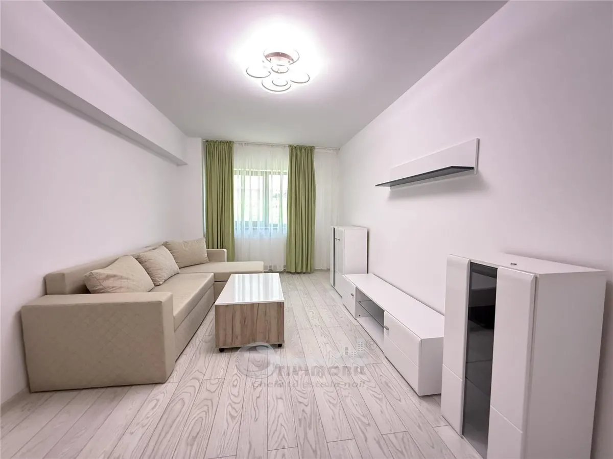 2 CAM BUCIUM INTABULAT PE IASI , GEAM LA BAIE, MOBILAT UTILAT - foto 1
