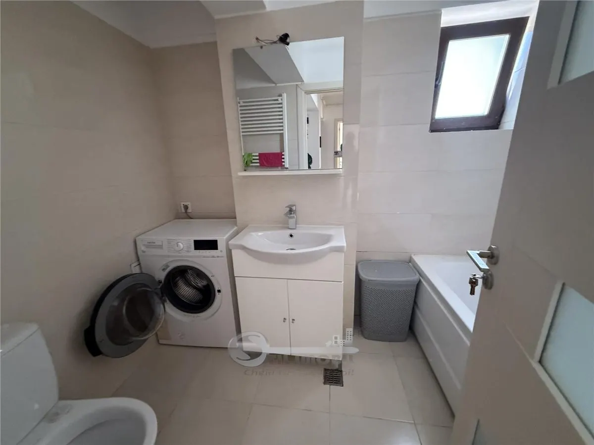 2 CAM BUCIUM INTABULAT PE IASI , GEAM LA BAIE, MOBILAT UTILAT - foto 4
