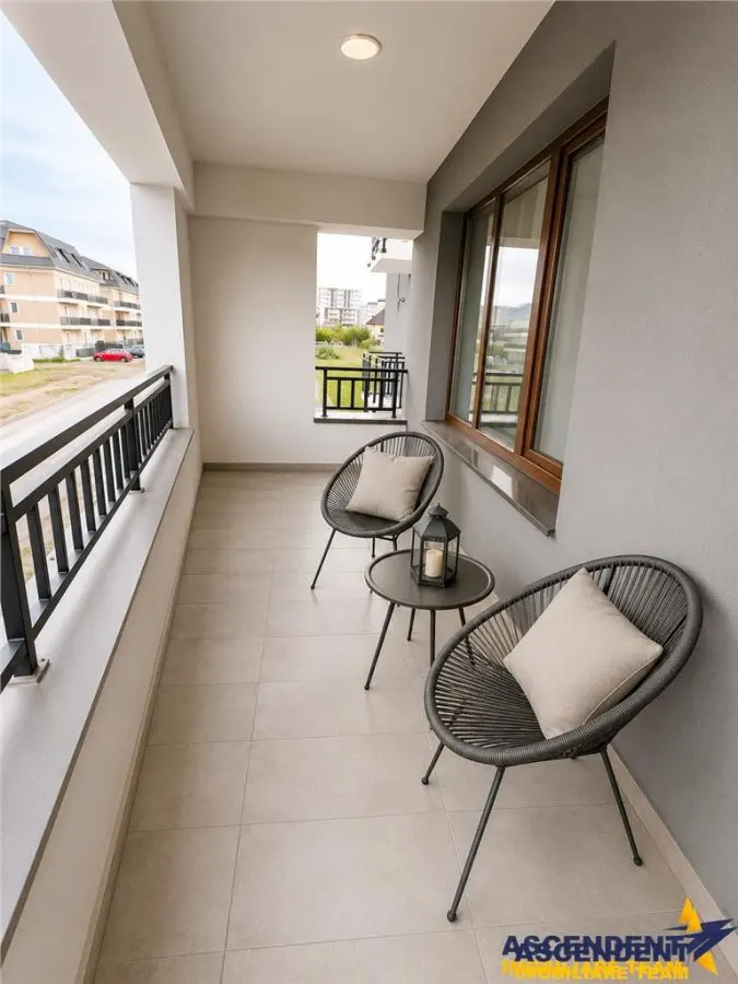 Apartament cu 3 camere, decomandat, regim vila, terasa, 2bai, Tractorul, Brasov - foto 4