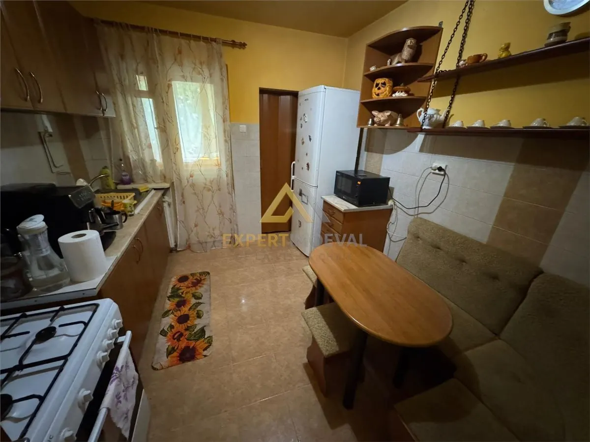 Apartament de vanzare cu 4 camere, Str. Moldovei-Central - foto 10