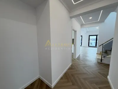 Vila individuala P+1E cu finisaje de lux ~ 4 camere 3 bai ~ 540mp teren - foto 11