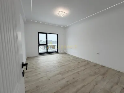 Vila individuala P+1E cu finisaje de lux ~ 4 camere 3 bai ~ 540mp teren - foto 3
