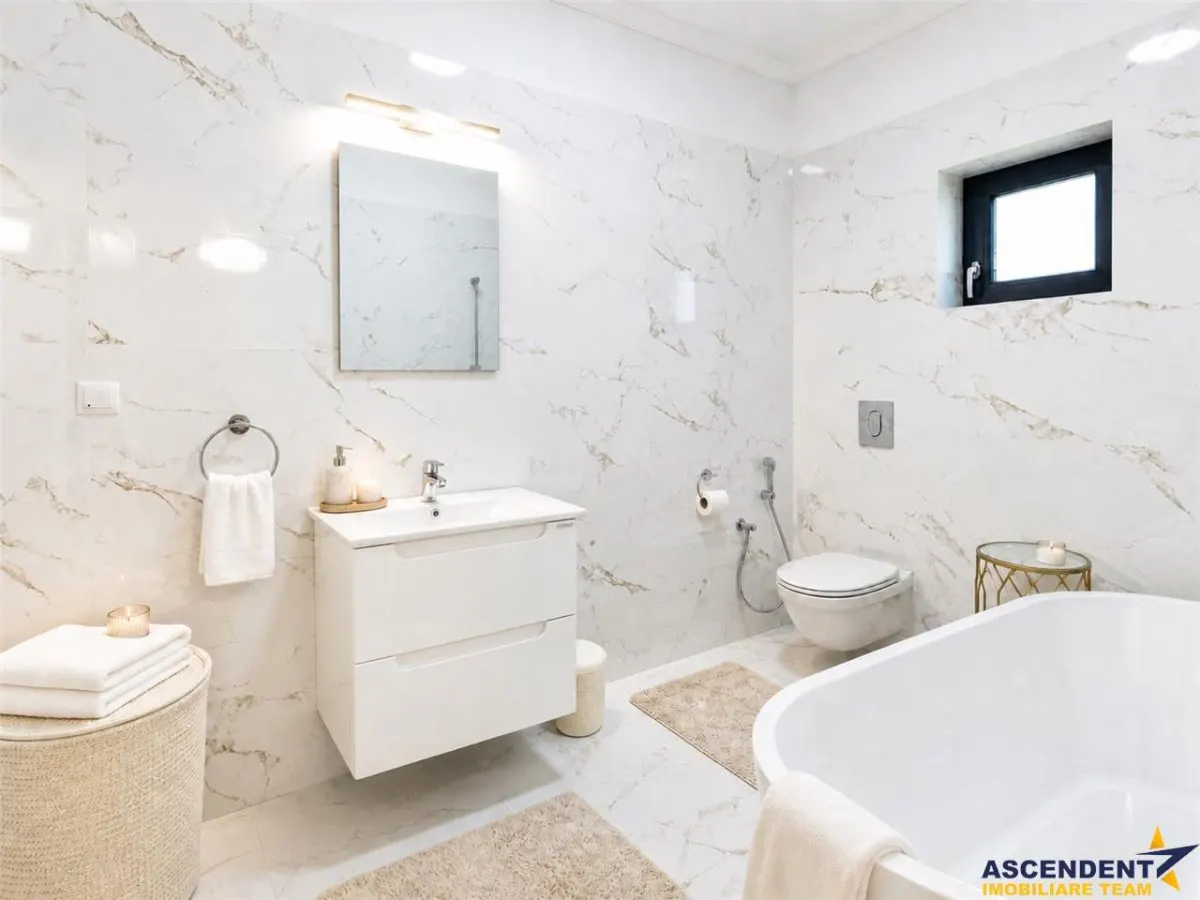 Resedinta privata la poalele Bucegilor, 350 mp, facilitati, 1.250 mp teren, Rasnov - foto 16
