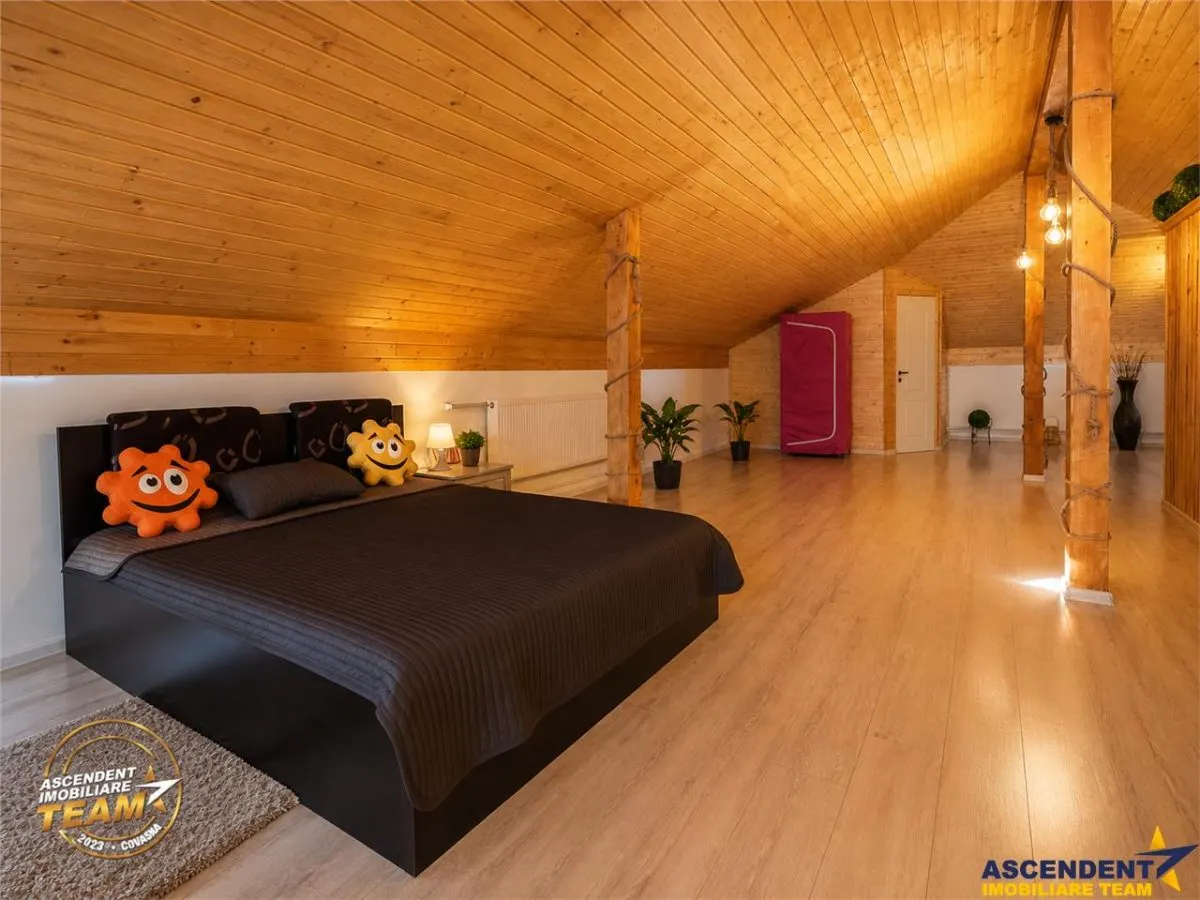 Resedinta privata la poalele Bucegilor, 350 mp, facilitati, 1.250 mp teren, Rasnov - foto 21