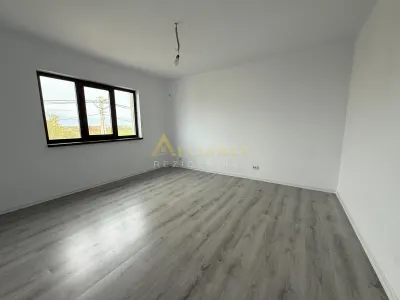 Vila individuala ||4 camere 2 bai || pod || incalzire pardoseala || - foto 9