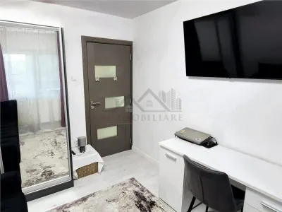 Apartament cu 3 camere de vanzare - foto 7