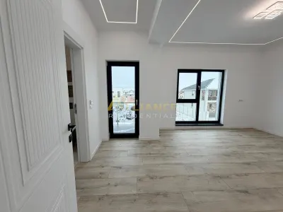 Vila individuala P+1E cu finisaje de lux - 4 camere 3 bai - 540mp teren - foto 2