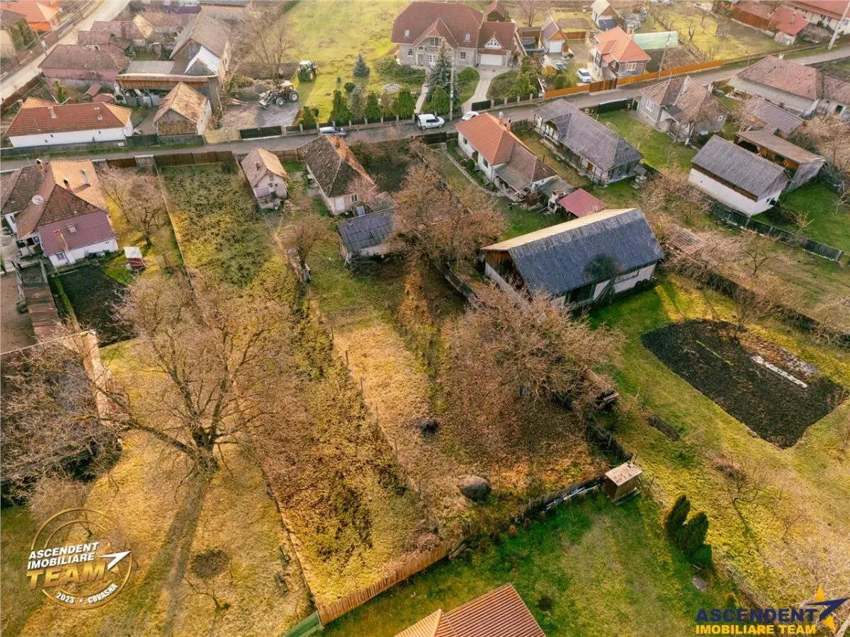 Casa rustica, cu teren roditor de peste 1.000mp, Sanzieni, Covasna - foto 20
