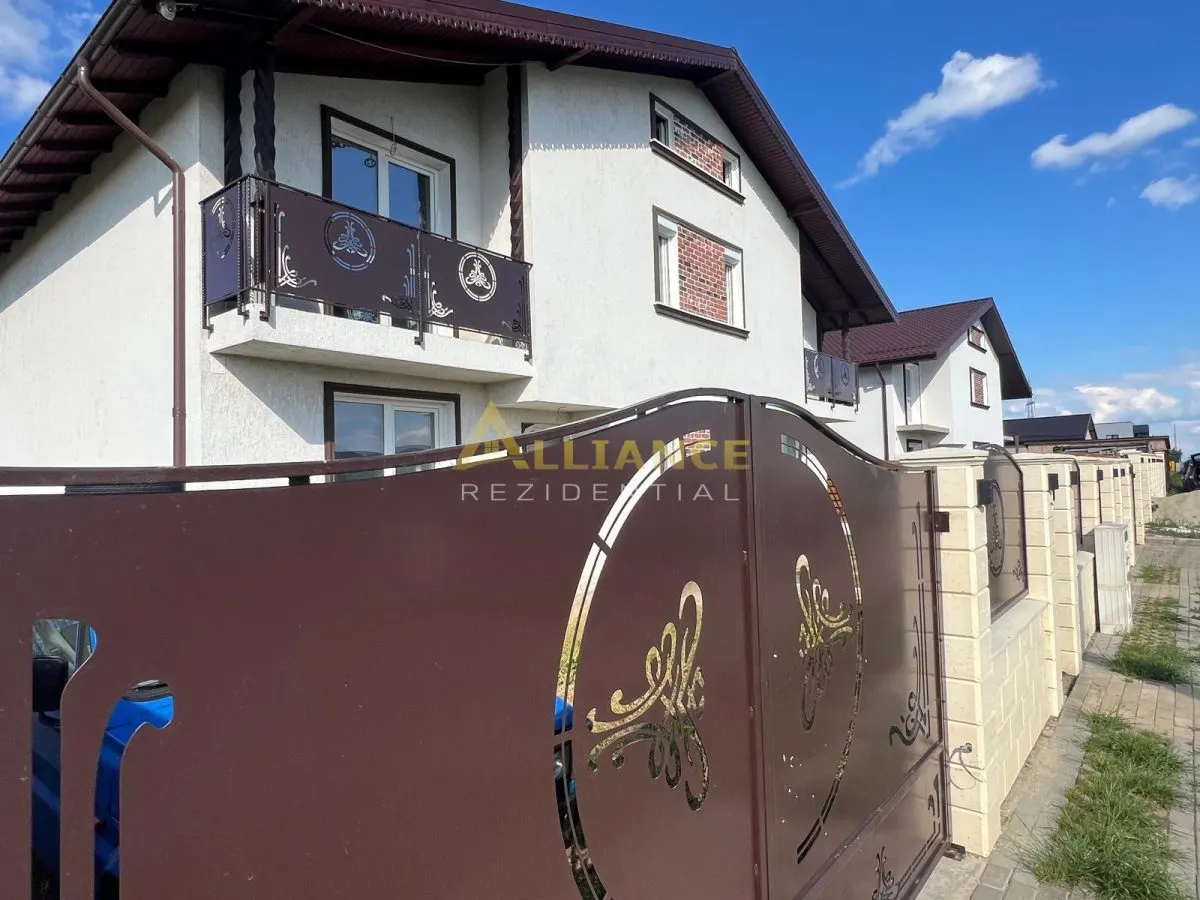 Duplex  - 3 camere -2 bai - pod -teren 325 mp - foto 3