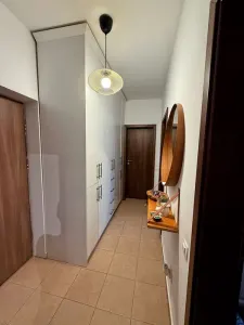 Apartament modern și primitor de vânzare  Popești-Leordeni - foto 3