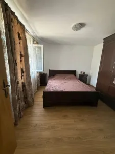 Casă de vânzare în Popești-Leordeni â€“ 395 mp, mobilată, lângă Primări - foto 10