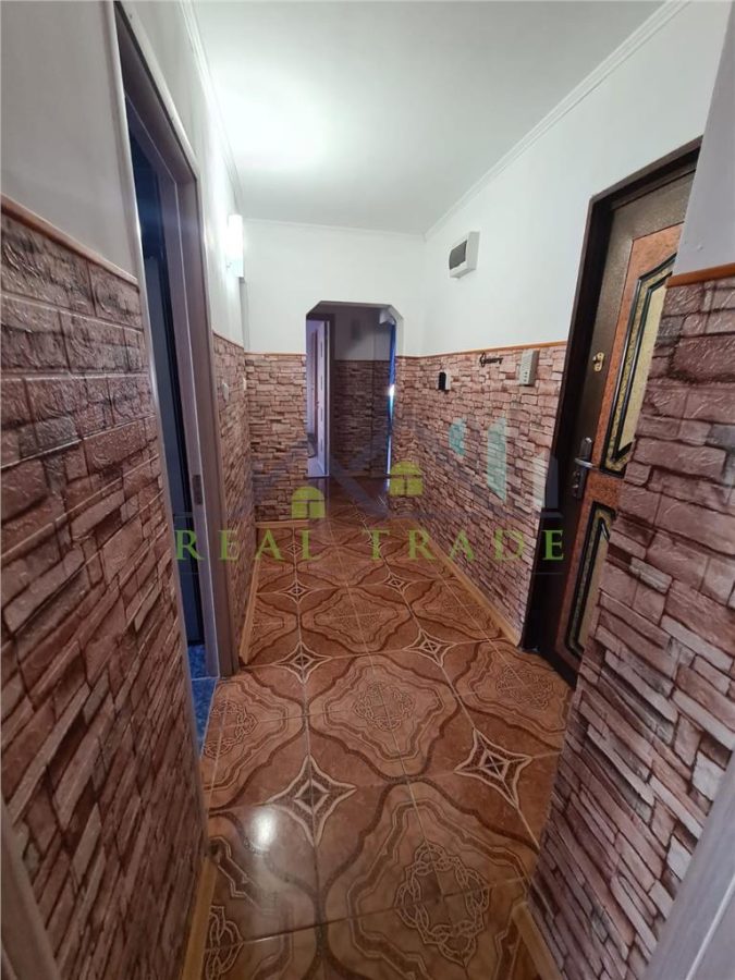 Apartament 3 camere, 2 bai, 2 balcoane, 83 mp. etajul 1, Zona Noua - foto 16